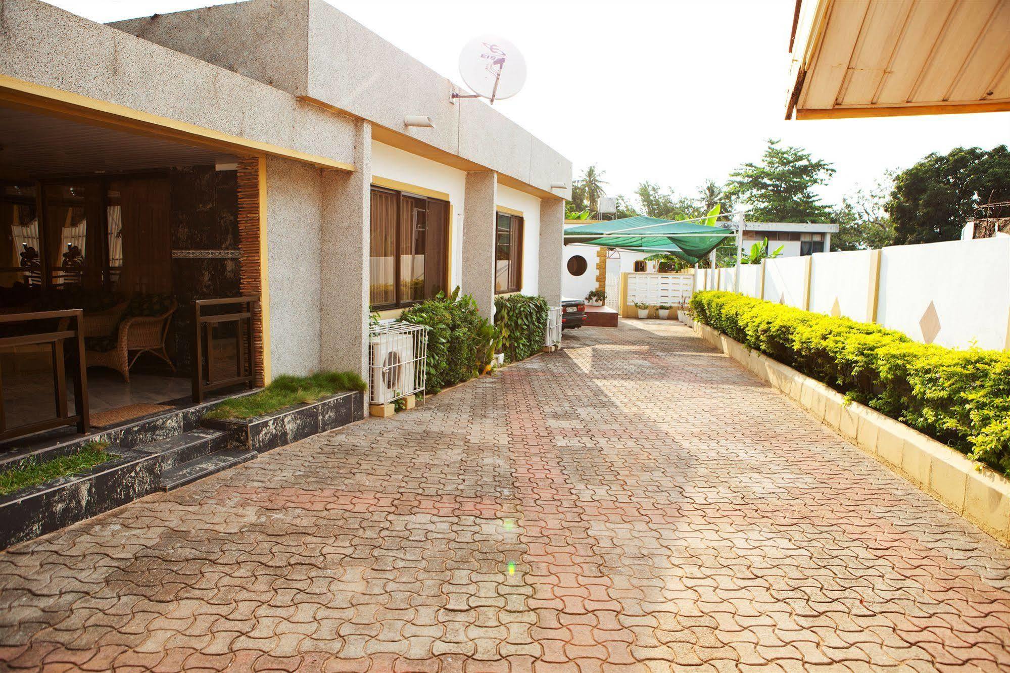 Forte Royale Hotel Accra Exterior foto