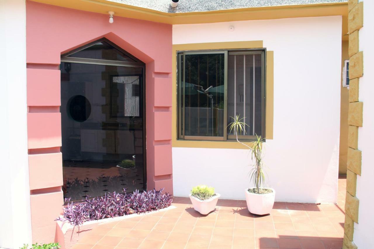 Forte Royale Hotel Accra Exterior foto